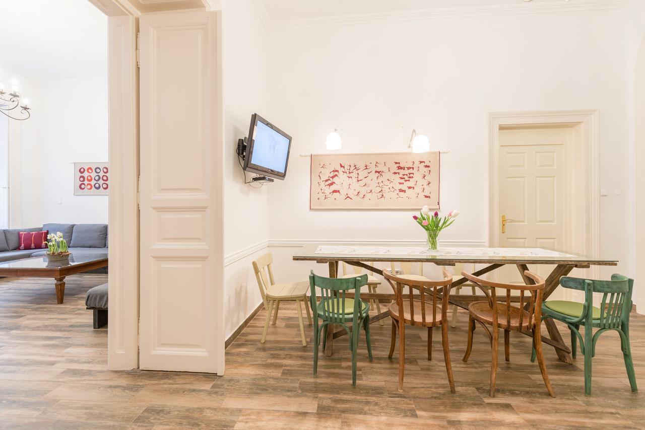 Family And Friends Apartment Budapeszt Zewnętrze zdjęcie